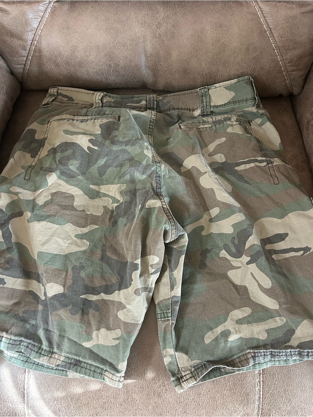 Men's Wrangler Camo Cargo Shorts - Green Camouflage 34 - Picture 5 of 7